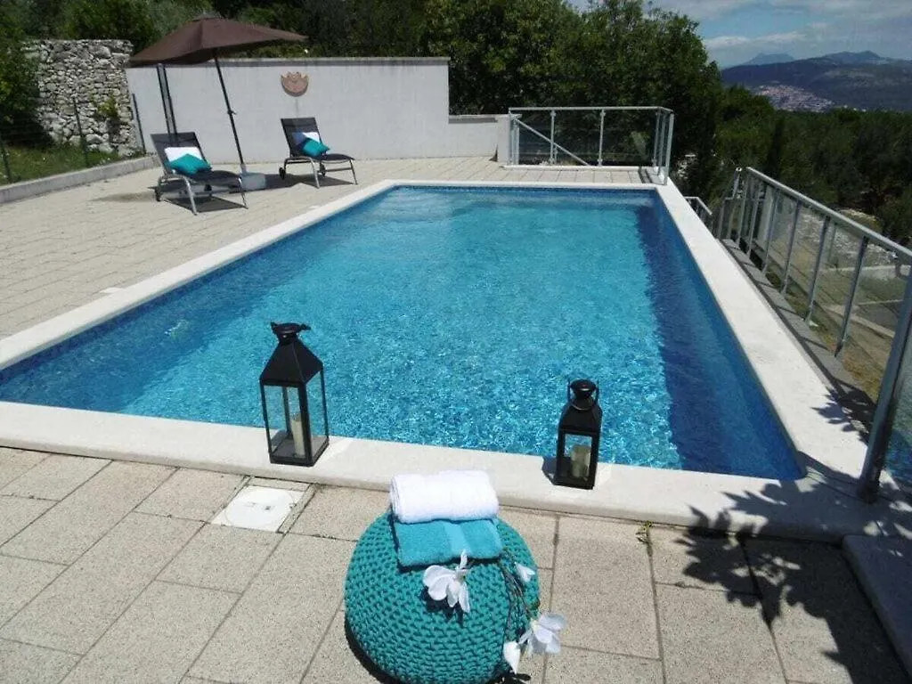 Villa Isabel And Imo Labin
